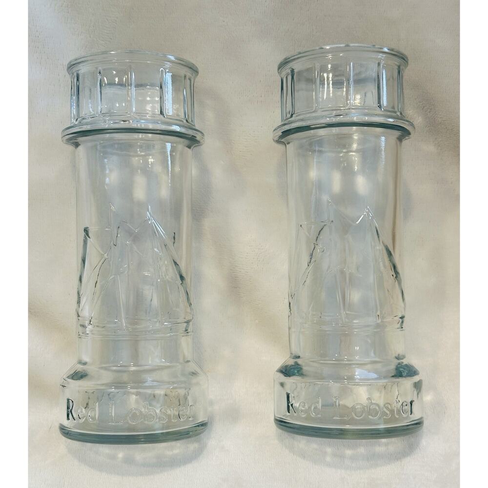 Red Lobster Lighthouse Drinking Glasses 8" Tall Clear Swirl Glass VTG Lot Of 2